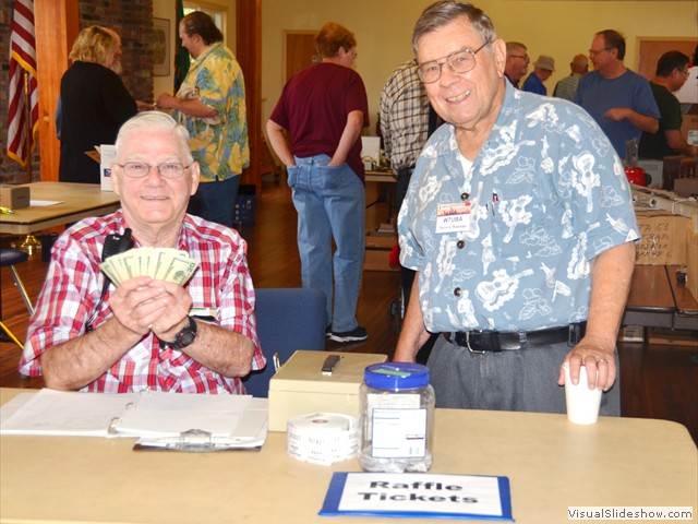 George and Dennis W7UBA (Club V.P.)